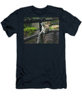 Ring Tailed Lemur Lingfai Leung T-Shirt